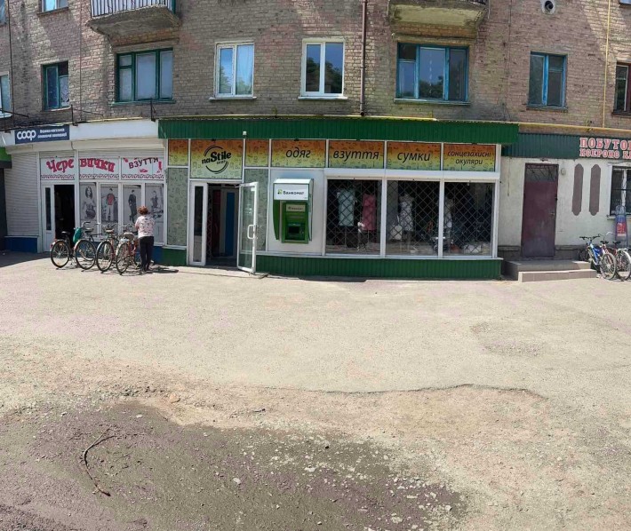 Приміщення 118,9 кв.м, смт. Олександрівка, вул. Незалежності України 96 - фото 1
