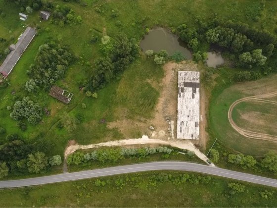 Ферма земельна ділянка 4,5 гектара, 1560м2 і друга 225 м2 площа Самбір