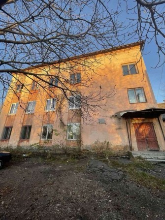 Пропонується до продажу окремо стоячий комплекс 800 м.кв - фото 1