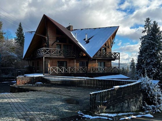Продаж комплексу в Славське Славское