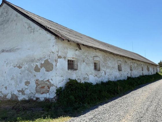Продаж Ангар Склад 400м/кв неподалік Городка Городок