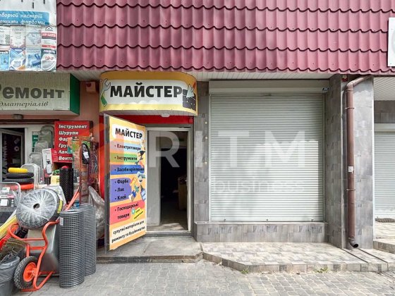 Пропонуємо до продажу комерційне приміщення, розташоване за адресою вул. Шептицького, 1 . без комісі Новояворівськ