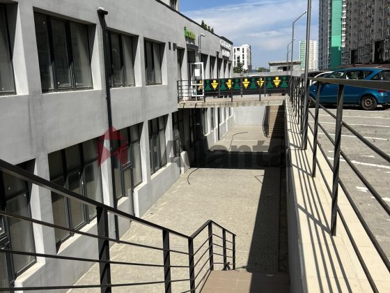 Коммерческое помещение в ЖК Маршал Сити 84.4 метра Лиманка