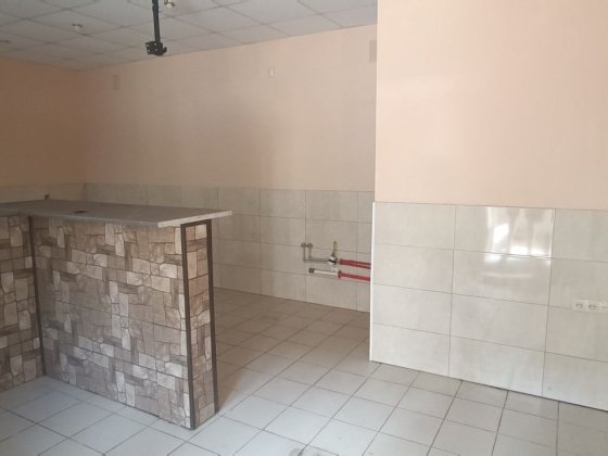 Продам комерційне приміщення  Радужний від власника Таїрове