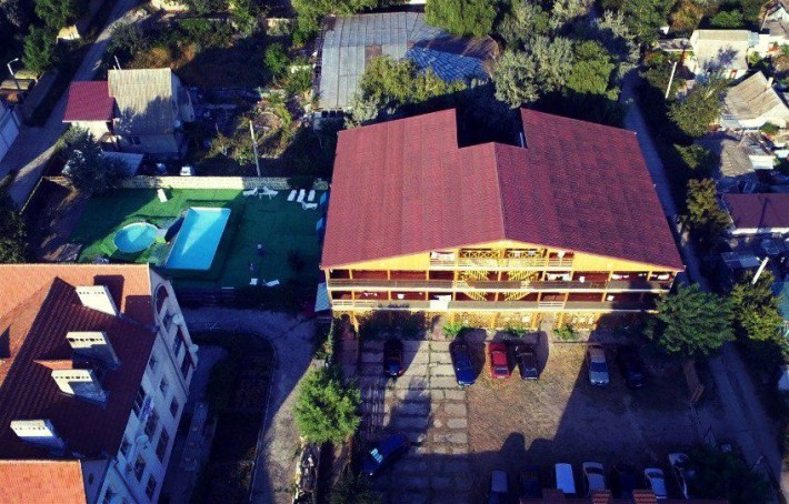 ‼️Продам базу отдыха в центре Затоки "Хуторок" 44 номера - фото 1