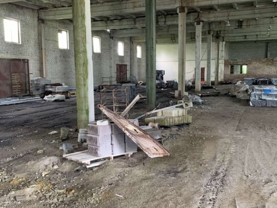 Продам приміщення під склад і любі інші потреби. Корец