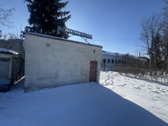 Територія зі всіма комунікаціями для діяльності Володимирець