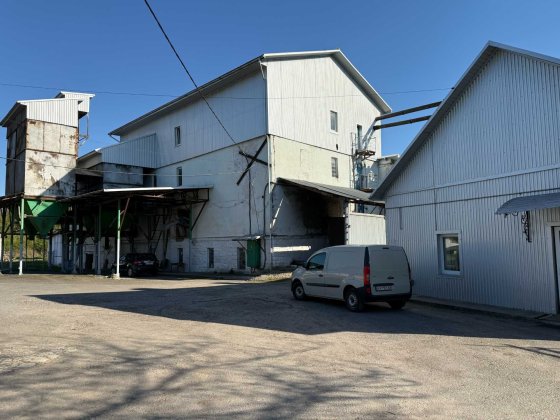 Продам млин із виробничо-складськими приміщеннями Теребовля