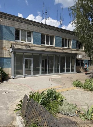 Магазин біля Ринку 25м2, 40м2, 60м2 і 90м2 - фото 1