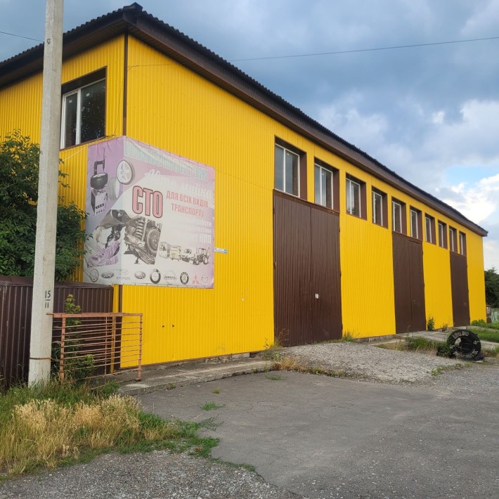 Продається  або здам в оренду приватизовані земельні ділянки з будівля - фото 1