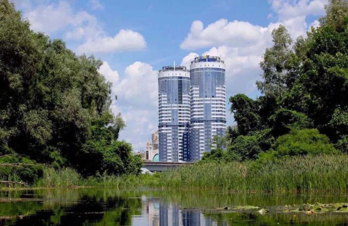 Продаж 2-к квартири вул. Микільсько-Слобідська 3б - фото 1