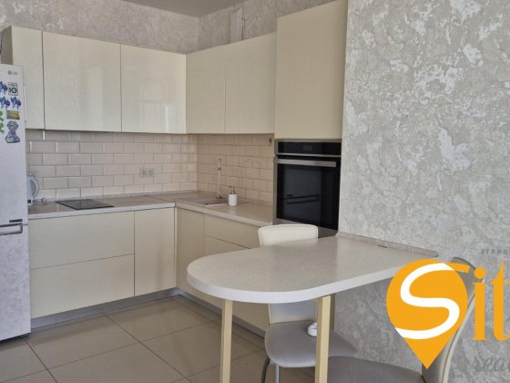 Продаж 1-кімнатна квартира євродвушка ЖК Варшавський Киев