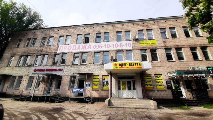 Продаж фасадної офісної будівлі 1878 кв.м, вул. С. Москаленка, Бровари - фото 1