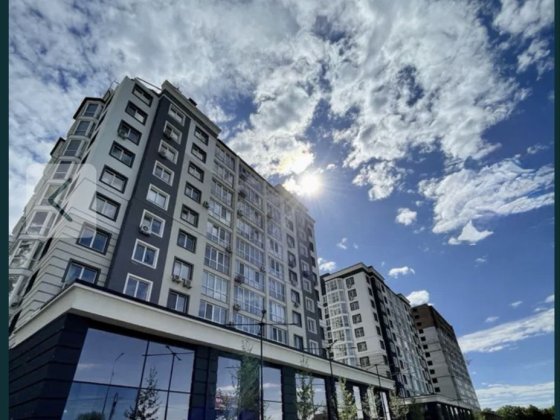 Фасадне приміщення 179 м² в ЖК Континент, Буча Буча