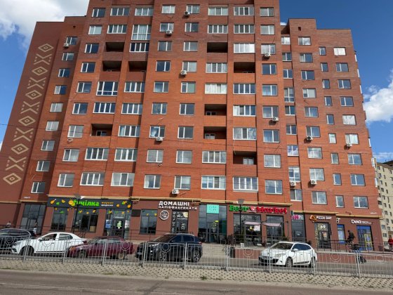 Фасадне приміщення з активним пішохідним трафіком Борисполь
