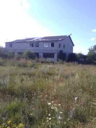 Виробничо - складський комплекс. Загальна 1200 м.кв. Ділянка 1 ГА. - фото 1