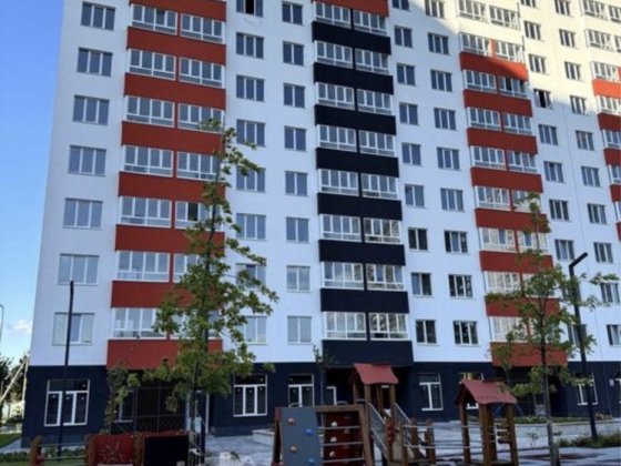 продам комерційне приміщення. Металургів 35 Бровари