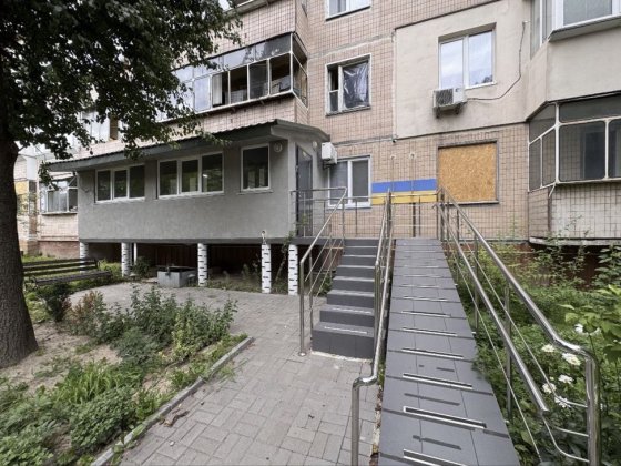 Продам власне комерційне приміщення Бровари