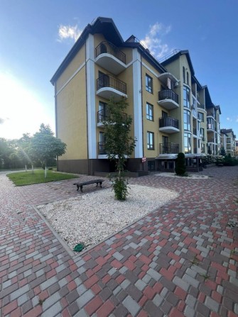 Комерційне приміщення 41.2 м2 , без ремонту, під будь-який бізнес - фото 1