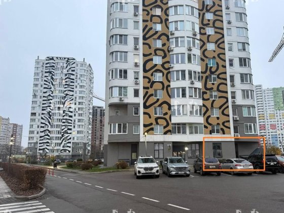 Продам приміщення вільного призначення IM Бровари