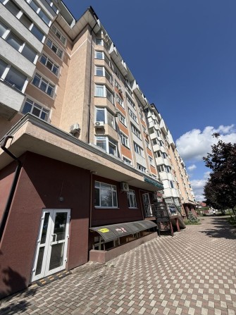 Центр Бучі полуцоколь 103м2 Богдана Хмельницького 19 - фото 1