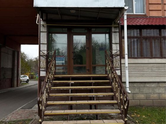 Продаж приміщення з вхідною групою Белая Церковь