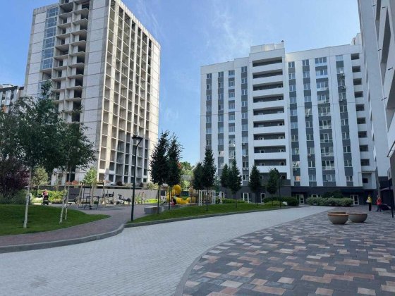 Продаж комерційного приміщення Вишневое