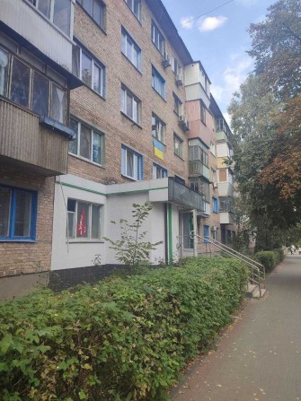 Нежиле приміщення, площею 62.4, кв.м. у м.Вишневе - фото 1