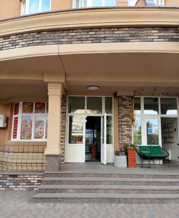 ПРОДАЖ ТОРГІВЕЛЬНОЇ ПЛОЩІ Вул. Сонячна,3, Вишневе, Україна - фото 1