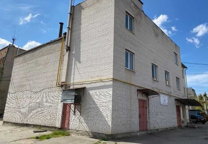 Продаж виробництва ковбасних виробів. 800м2, 7 соток + обладнання - фото 1