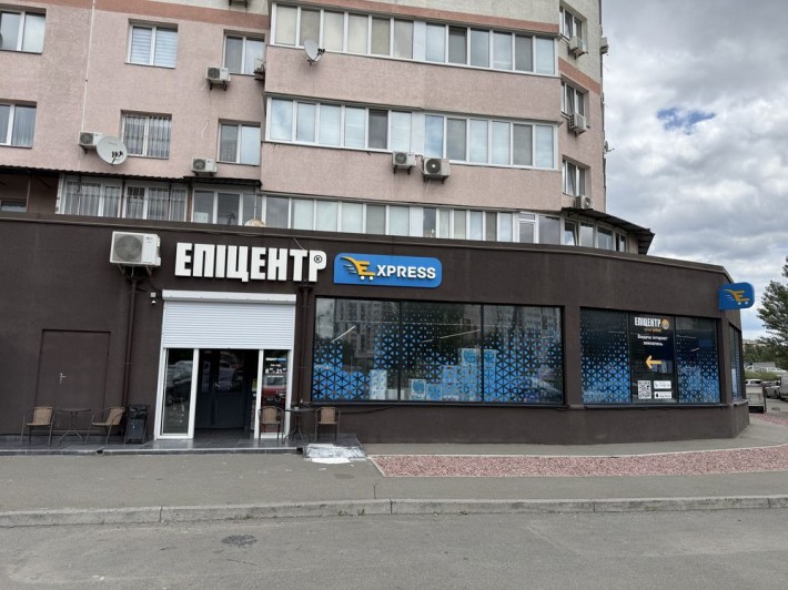 Продаж приміщення ЖК Софія, Франка 6 фасад - фото 1