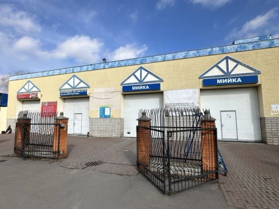 Продаж СТО на Глиняній готовий бізнес готель , АЗС з комплексом послуг Белая Церковь