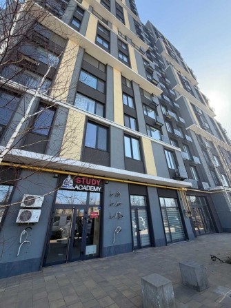 БЕЗ % продаж нежитлового прим. 157,6м2 ЖК ONE HOUSE м.Вишневе(центр) - фото 1