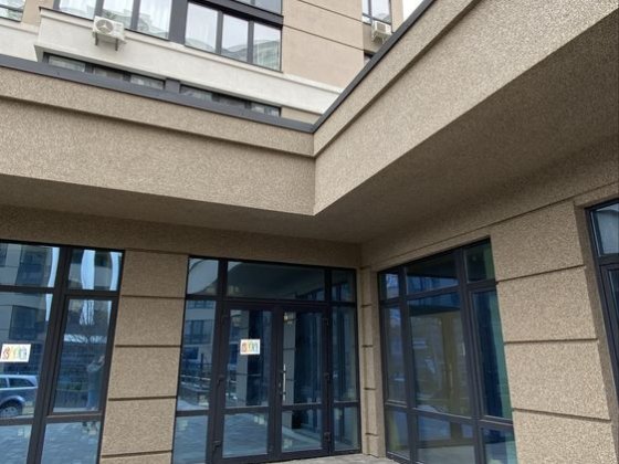 Продаж фасадного комерційного приміщення в ЖК «Центральний 2». Найрозвиненіший район міста! Ірпінь