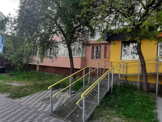 Ірпінь центр  фасад квартира  під комерцію 100кв.м. Ірпінь