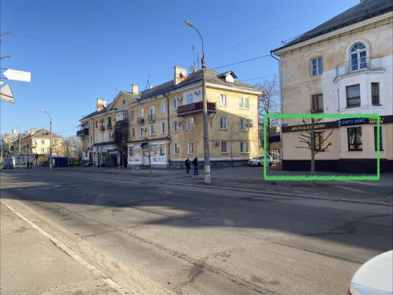 Продаж приміщення в Крюкові біля зупинки Кременчуг