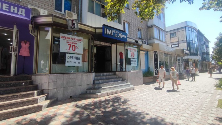Торгове приміщення 43,8 м² | Центр | Центральний ринок - фото 1