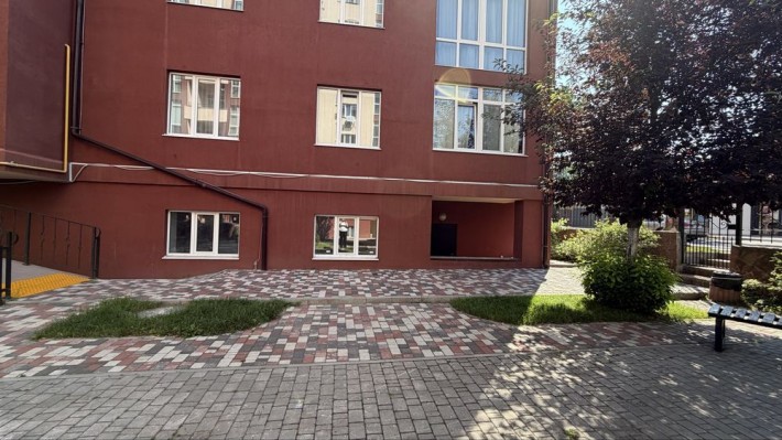 Ірпінь продаж комерційного приміщення з ремонтом 46,2 м² Окремий вхід - фото 1