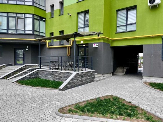 Продається приміщення із діючим бізнесом, престижний ЖК біля Озера Ивано-Франковск