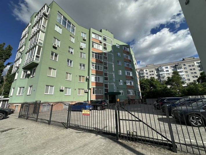 Продаж приміщення  в новобудові 85 метрів вільного призначення , центр, Софіївська 28, 1 поверх + цо - фото 1