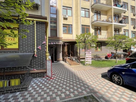 Продам фасадне приміщення Ірпінь Ірпінь