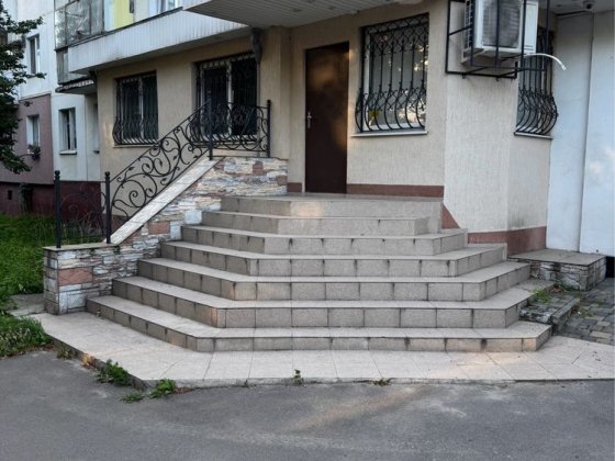 Приміщення Центр 55,9 кв. м., Халаменюка, з ремонтом Кременчуг
