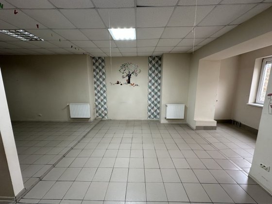 Продам приміщення 108 м2 з ремонтом на Каскаді Ивано-Франковск