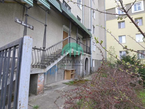 Фасадне комерційне приміщення навпроти Молодіжного парку!(1) Ивано-Франковск