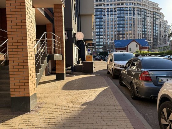 Комерційне приміщення 69,3 м² біля Центрального парку Ірпеня Ірпінь