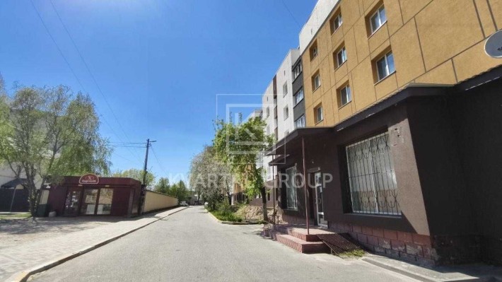 Продам комерцію в Обжитому районі Ірпеня 135м2 з ремонтом - фото 1