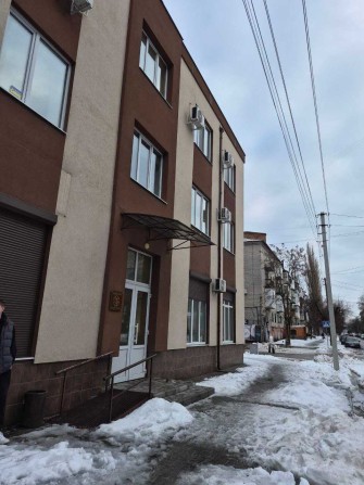 Продам КОМЕРЦІЙНУ нерухомість в ЦЕНТРІ. 47 кв.м. 61000 - фото 1