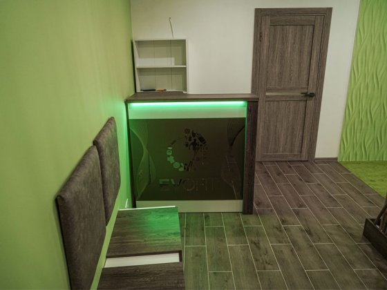 Продаж комерційного приміщення 40.3 м кв з діючим бізнесом EMS фітнес студія та масажний кабінет м І Ивано-Франковск