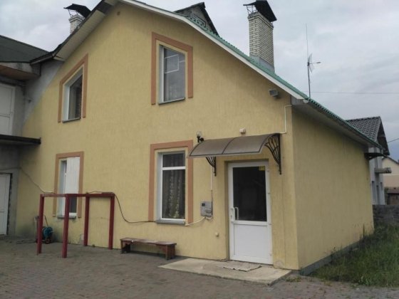 Продається 2 будики  675 кв.м Ивано-Франковск