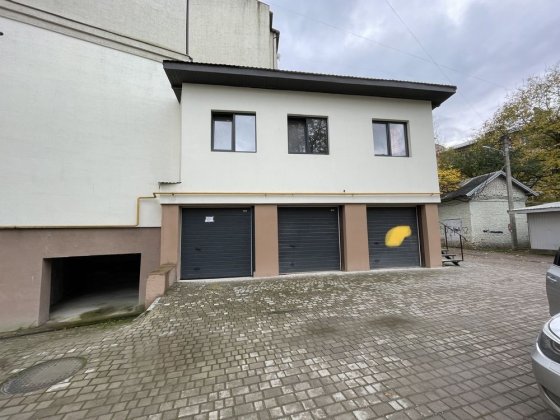 Продам приміщення комерційне в центрі 60м2 Ивано-Франковск